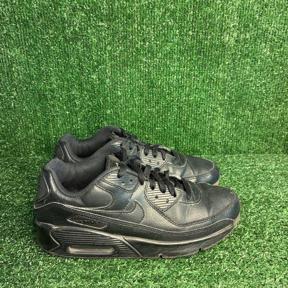 Nike Air Max 90 LTR Leather Athletic Low Top Sneakers Triple Black Youth Size 6Y